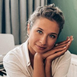 Tolana выпустила трек о любви как о тихом рае для двух встретившихся душ