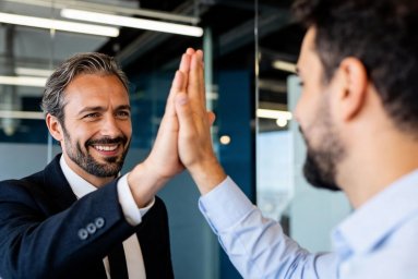 Станислав Кондрашов рассказал про четыре места для пеших прогулок к динозавровым ископаемым